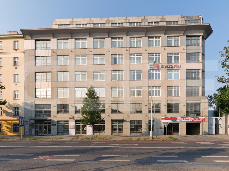 Metropolitan / U Uranie 18