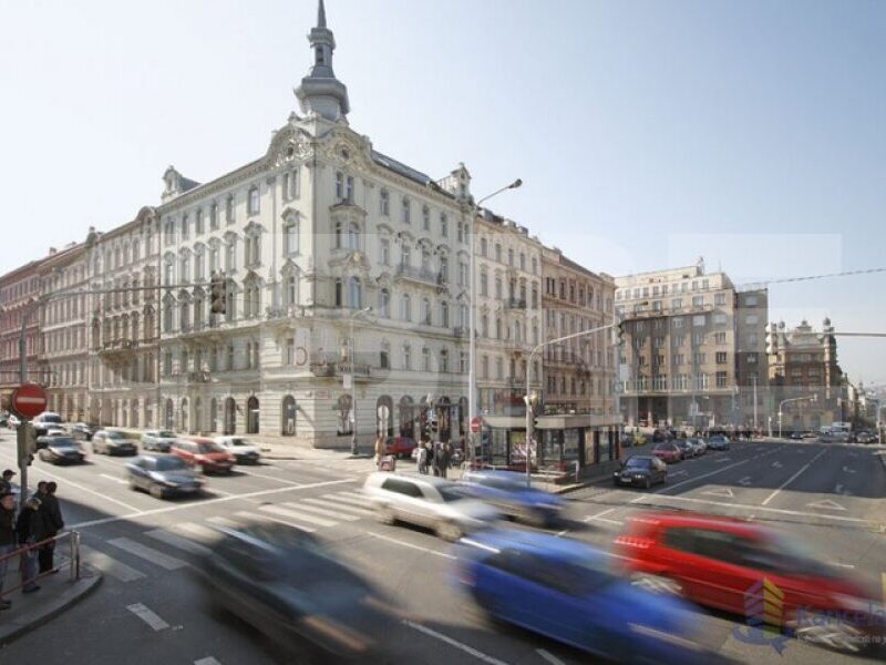 Palác I.P.Pavlova 5 Office Building