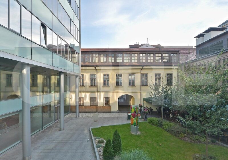Bredovský dvůr - coworking a servisované kanceláře