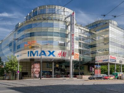 Flora Office Center - coworking a servisované kanceláře